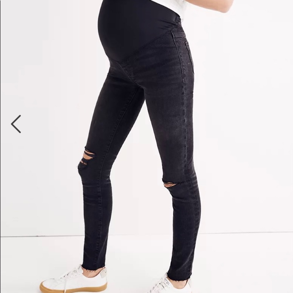 Maternity Over-the-Belly Skinny Jeans in Black Sea